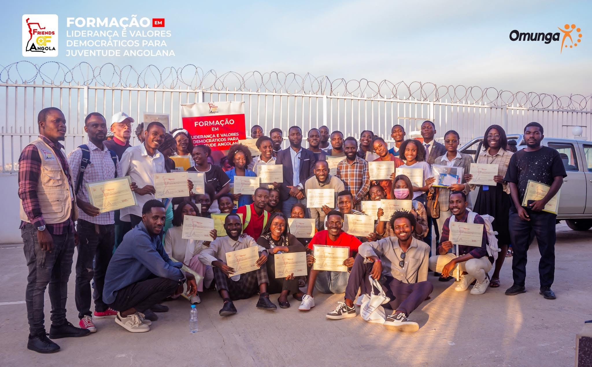 Benguela: Friends of Angola promoveu formação sobre Liderança e Valores Democráticos para Jovens do Lobito